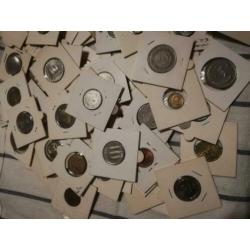 Munten verzameling 100 munten in hoesje van alles en nog wat