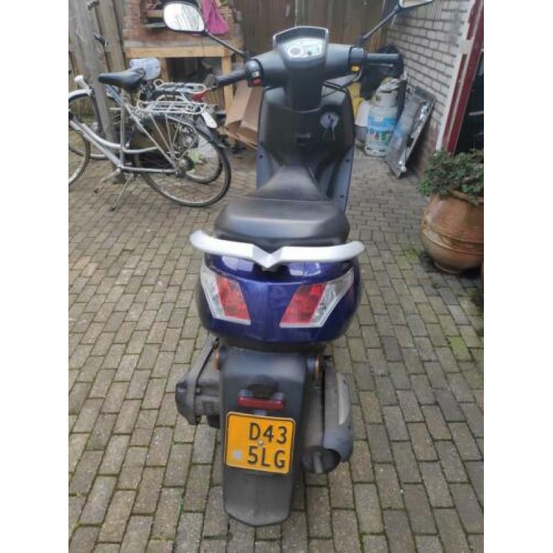 Peugeot New Vivacity Blauw 50cc