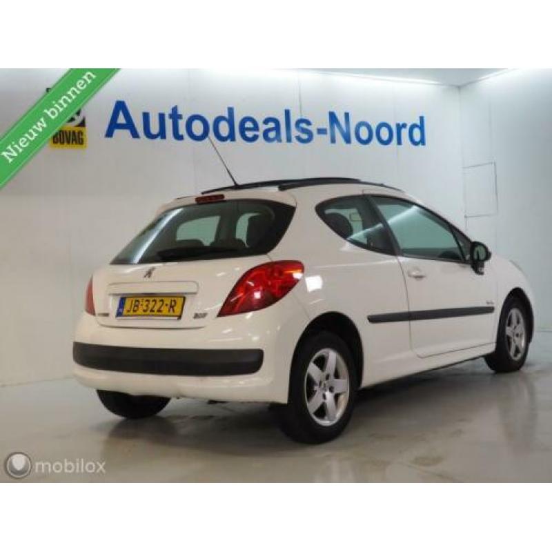 Peugeot 207 1.4 VTi Cool 'n Blue Panoramadak !