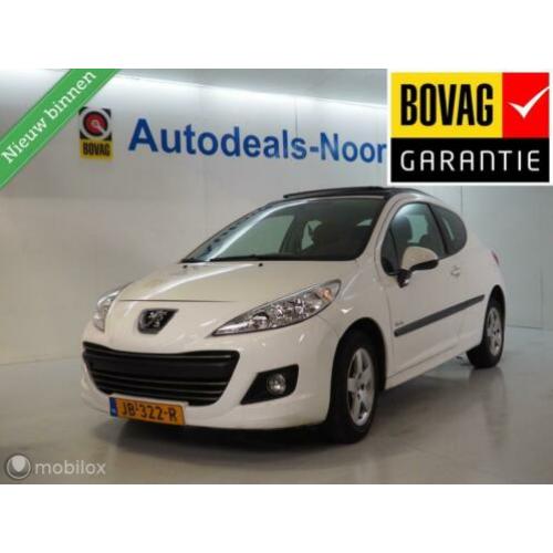 Peugeot 207 1.4 VTi Cool 'n Blue Panoramadak !
