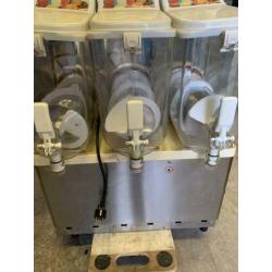 Slush Puupy machine