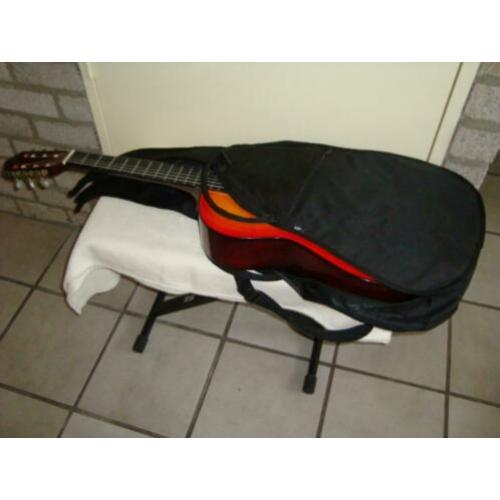 MSA GITAAR TAS voor 4/4 KLASSIEKE AKOESTISCHE GITAAR (nieuw)
