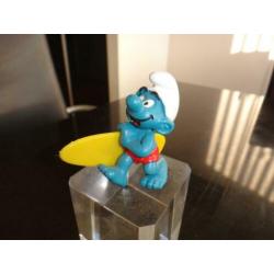 smurf, surfer, met surfplank uit 1982, nummer 2.0137
