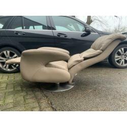 Knudsen relaxstoel - relax fauteuil - draaifauteuil