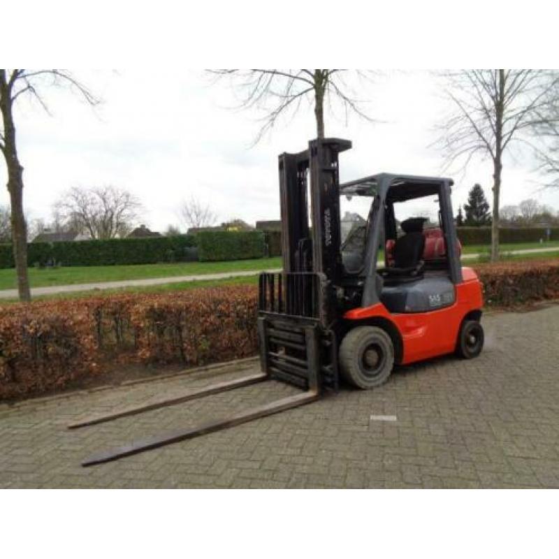 Te koop toyota heftruck 2.5 ton