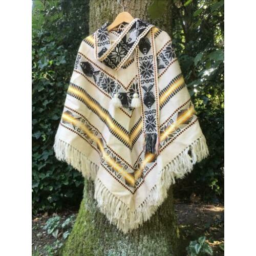 Echt prachtig vintage: mooie poncho in goede staat