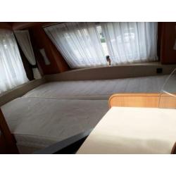 TE KOOP: Hobby Excellent caravan + voortent + fietsenrek