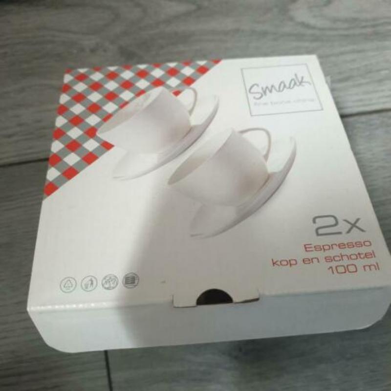 Espresso kopjes en schotels 2 stuks