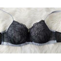 Chique BH van Hunkemoller maat 75D
