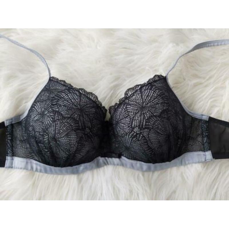 Chique BH van Hunkemoller maat 75D