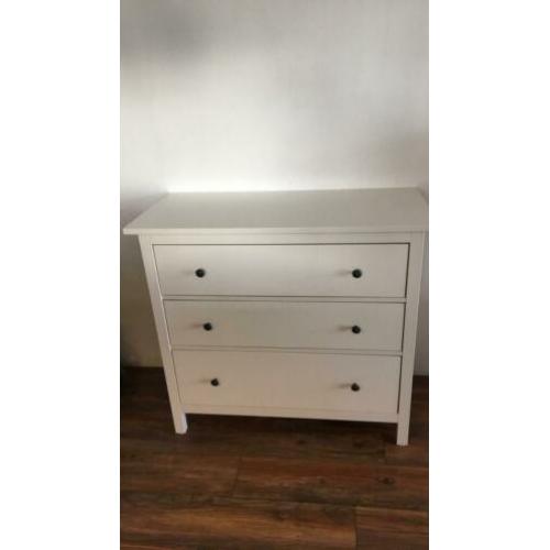 Hemnes ladekast 3 lades wit