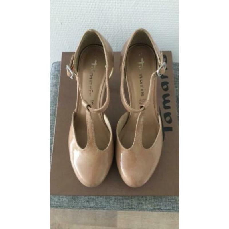 Topvintage Tamaris pump nude beige 37