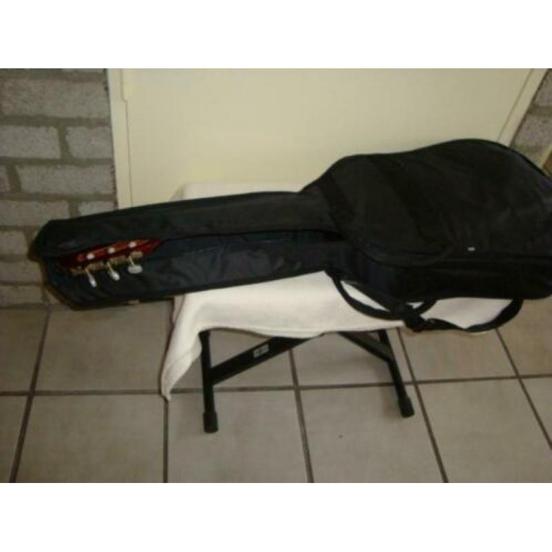 MSA GITAAR TAS voor 4/4 KLASSIEKE AKOESTISCHE GITAAR (nieuw)