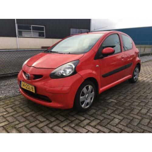 Toyota Aygo op LPG-G3 (nw motor met 32Dkm)5DRS Nieuwe apk!!!