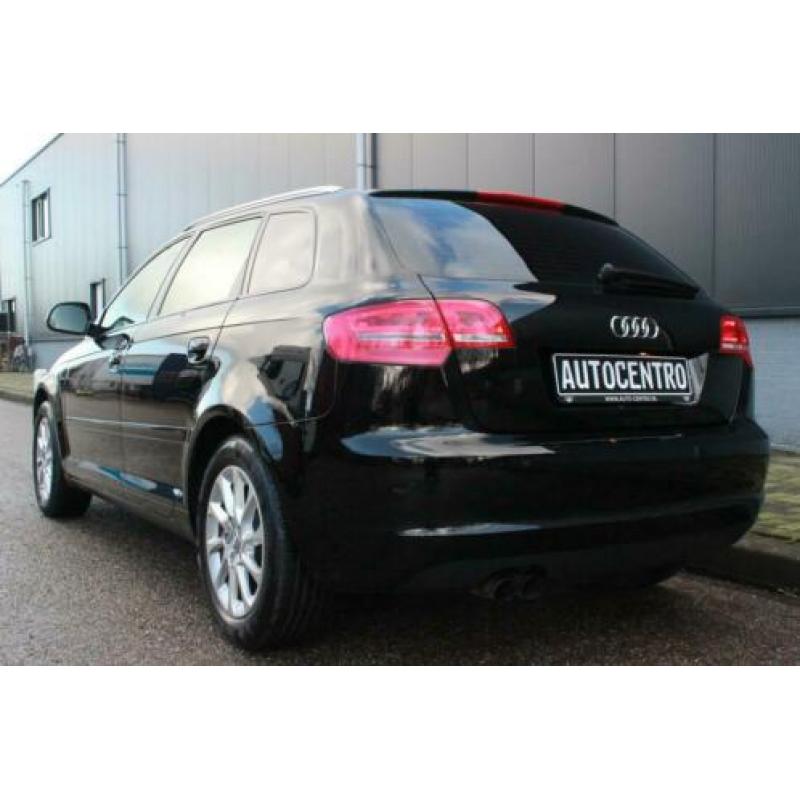 Audi A3 Sportback 1.4 TFSI Attraction DSG/ Complete historie