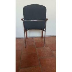 kantinestoelen / stoelen 2 x 9 stuks grijze bekleding