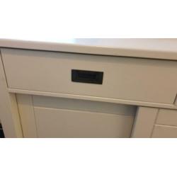 Dressoir, ziet er nog prima uit!