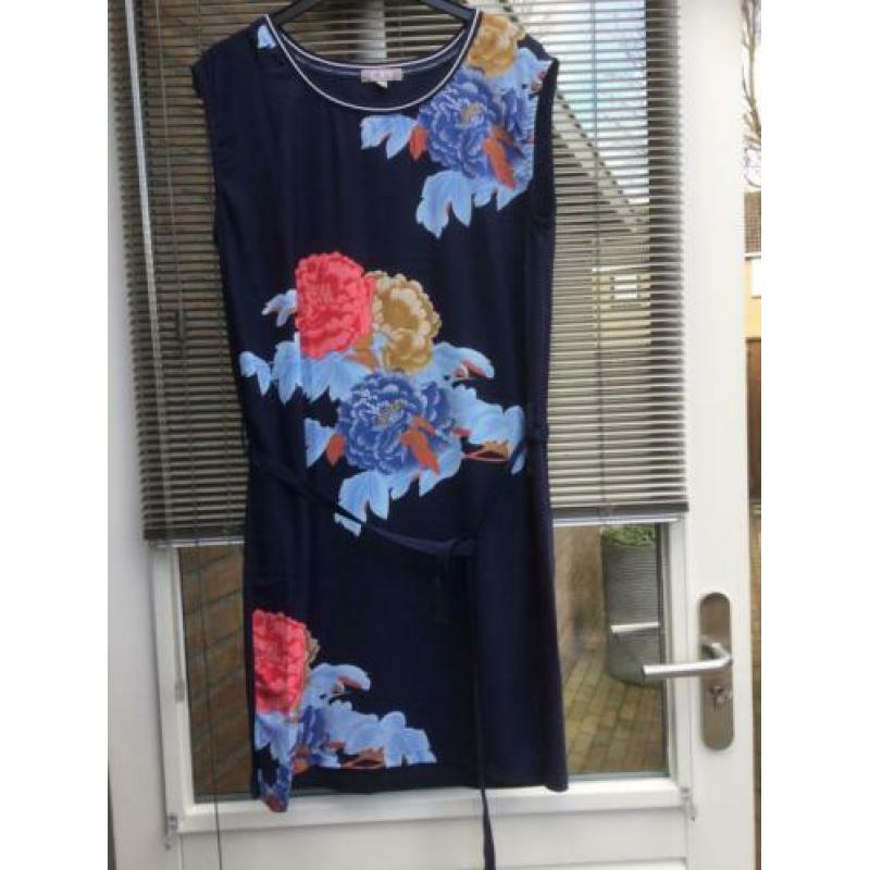 C&S paris jurk blauw rood roze gebloemd nieuw