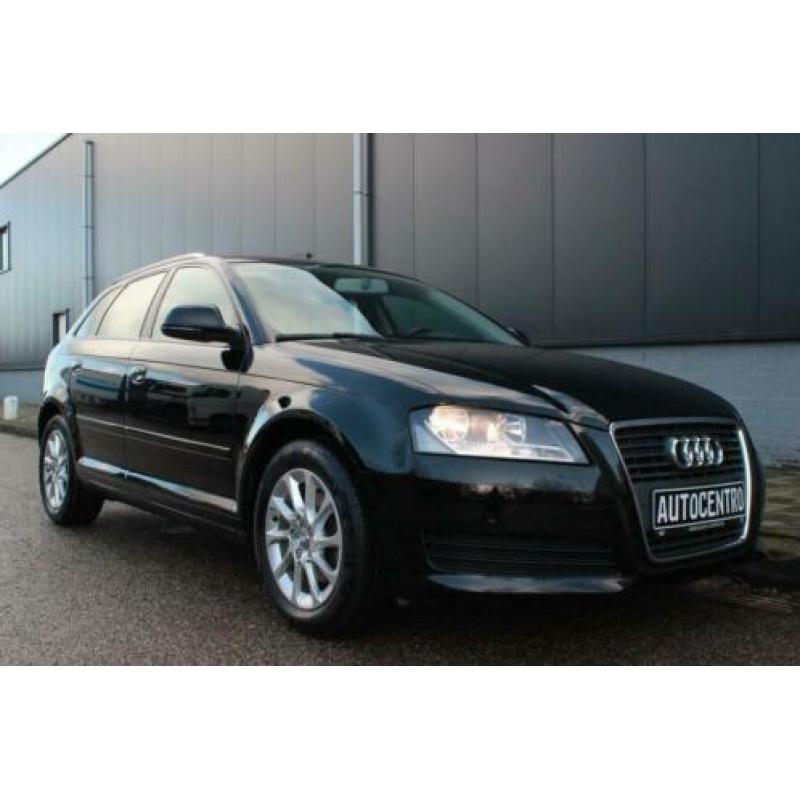 Audi A3 Sportback 1.4 TFSI Attraction DSG/ Complete historie