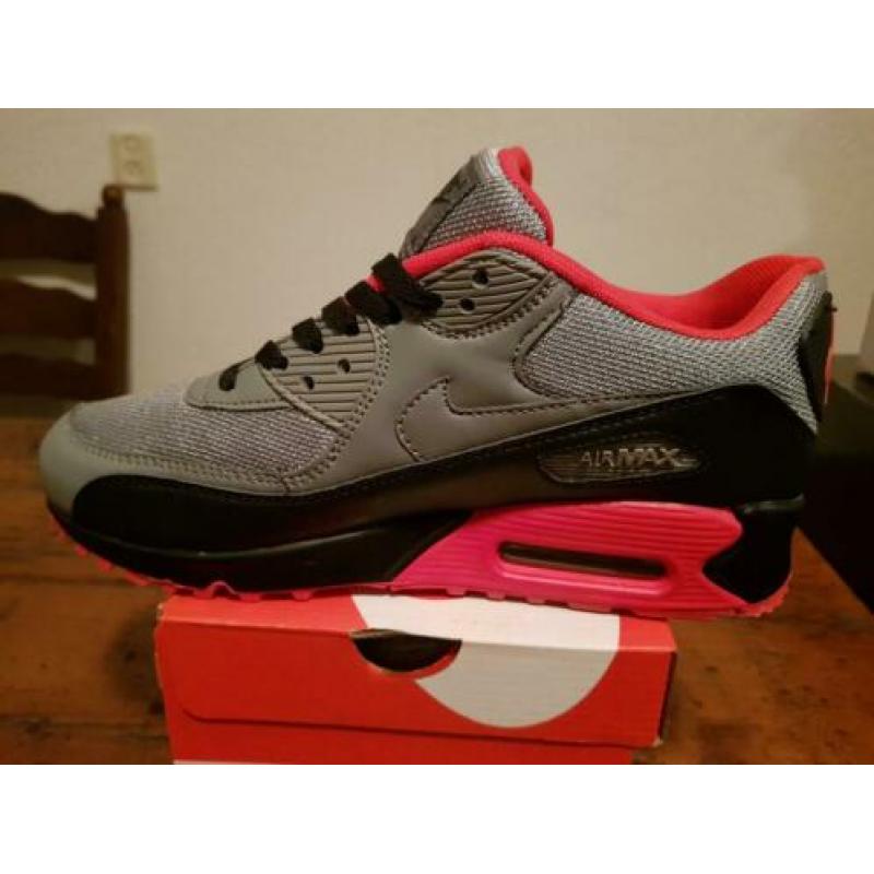 nike air max 90 essential maat 41 , 8.
