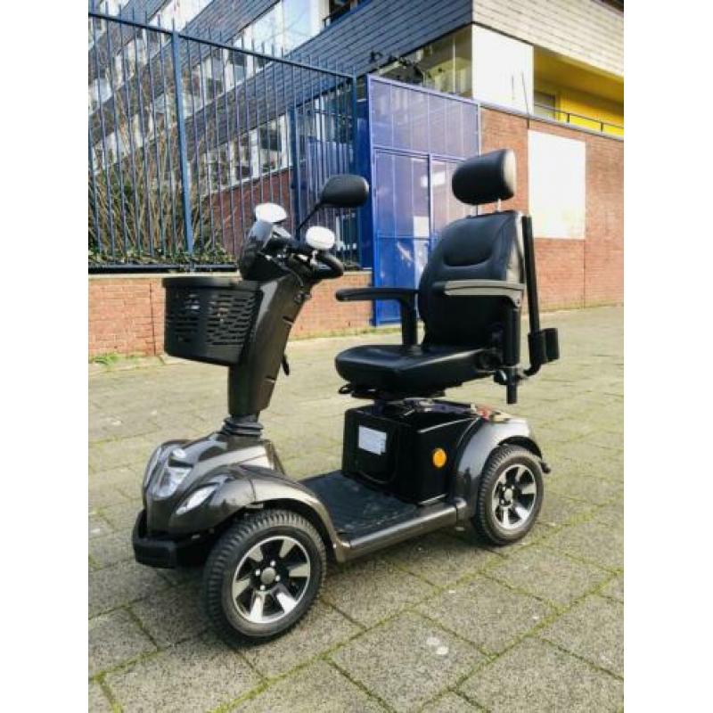 Robuuste Scootmobiel Vermeiren Carpo 4 Wiel