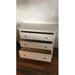 Hemnes ladekast 3 lades wit