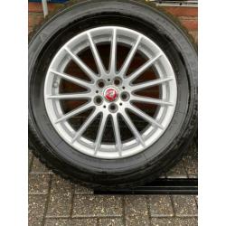 18” Range Rover Velar / Jaguar E & I pace winterset + TPMS