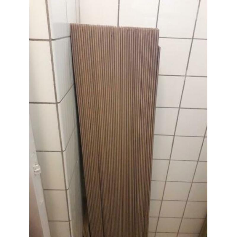 Laminaat gebruikt. 10.1/2 m2