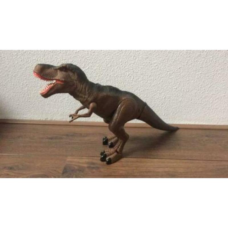 Dinosaurus beweegt en met geluid