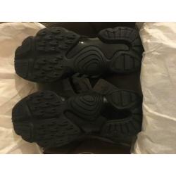 Adidas Magmur Runner 38 || Sold Out 90s Chunky Sneakers