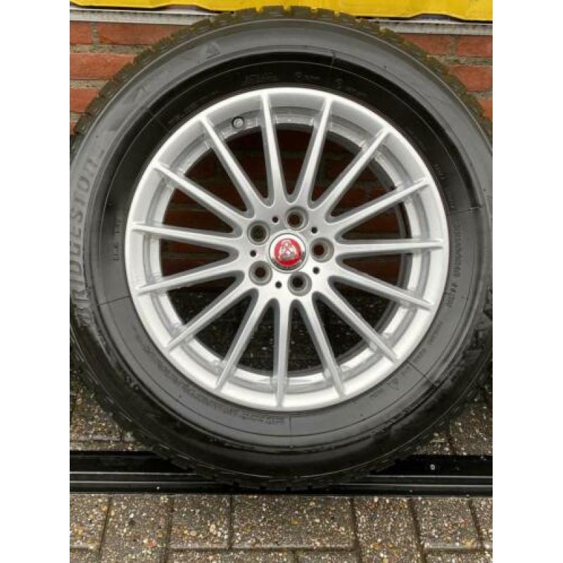18” Range Rover Velar / Jaguar E & I pace winterset + TPMS