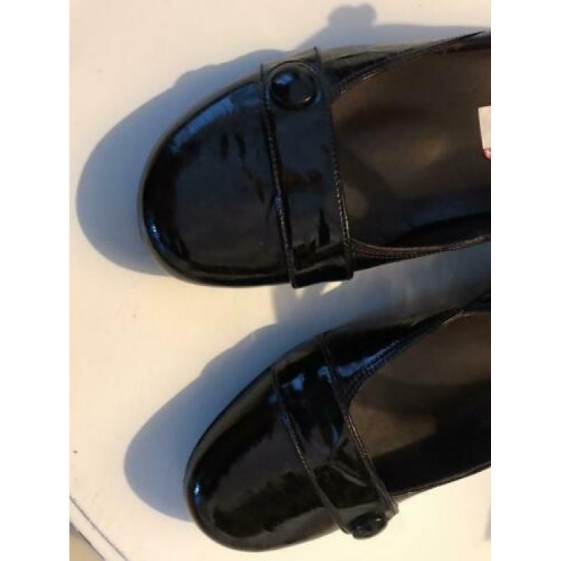Footnotes lak schoenen maat 37