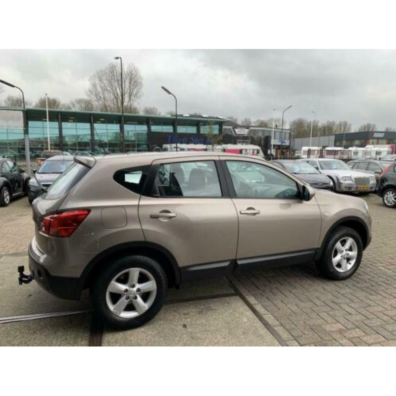 Nissan QASHQAI 1.6 Acenta Airco/ecc ! Cruise ! Panodak !