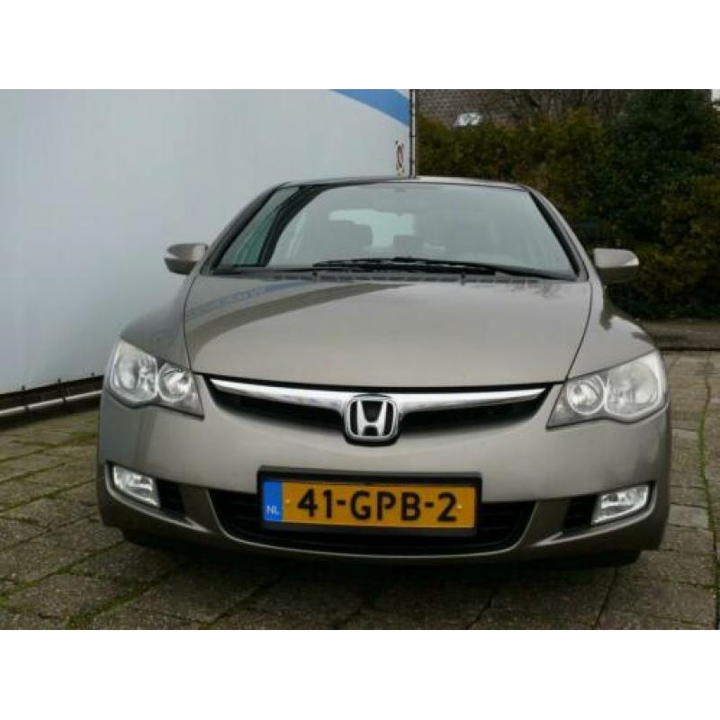 Honda Civic 1.3 Hybrid Zeer leuke Honda Hybrid! Stoelverwarm