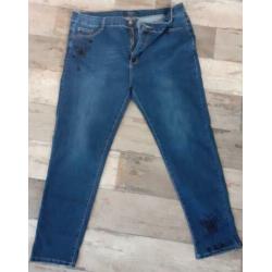 Nieuwe skinny jeans in maat 48.