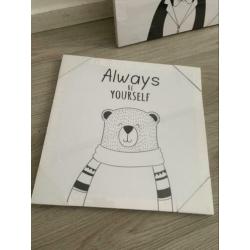 2 nieuwe canvas kinderschilderijtjes samen €5,00