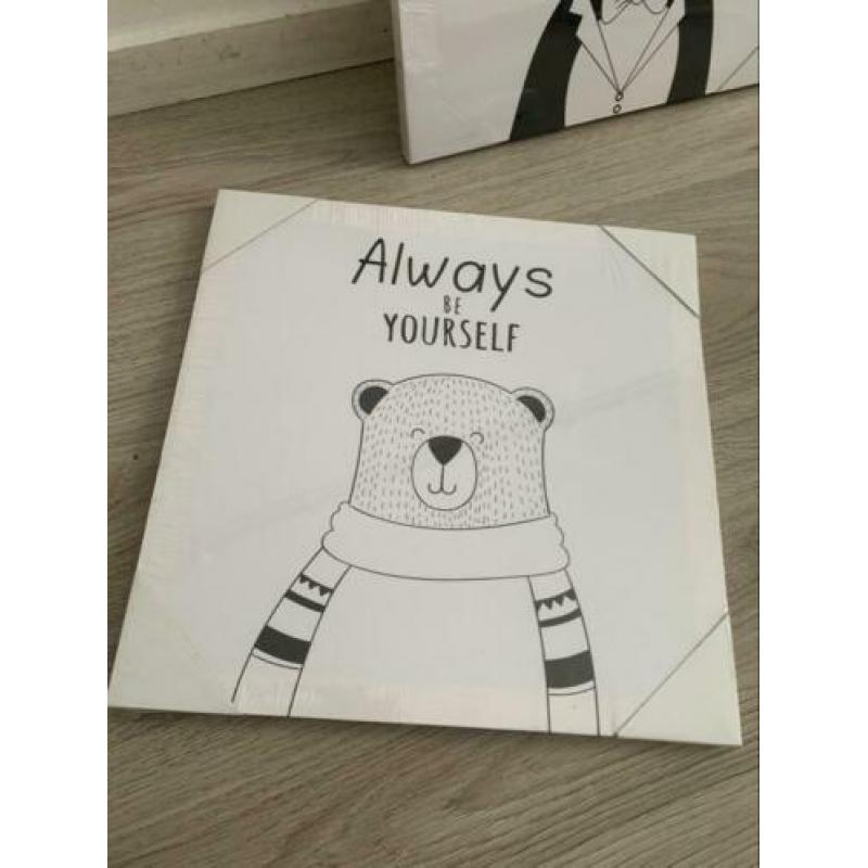 2 nieuwe canvas kinderschilderijtjes samen €5,00
