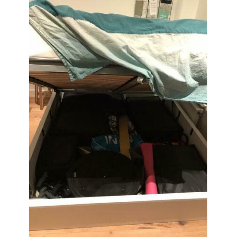 Herdla Ikea bed 160x200 zo goed als nieuw