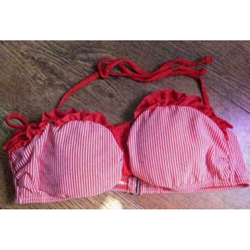 rood/wit streep met roesje bikini mt XS voorgevormde A cup