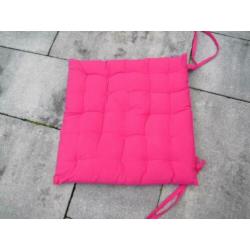 Te koop acht nieuwe tuin stoel kussens