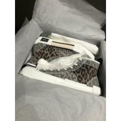 DIOR B23 High Top Sneakers Leopard