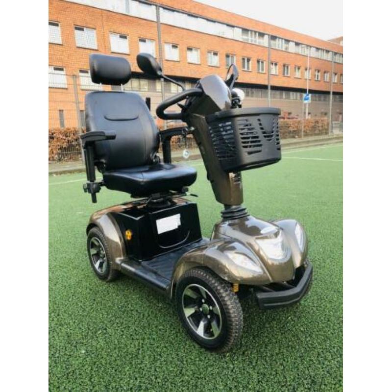 Robuuste Scootmobiel Vermeiren Carpo 4 Wiel