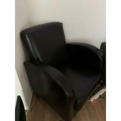 2 mooie donkerbruine fauteuils