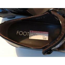 Footnotes lak schoenen maat 37