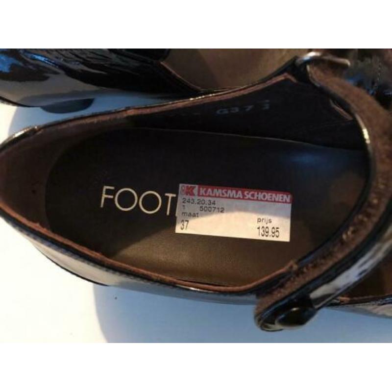 Footnotes lak schoenen maat 37
