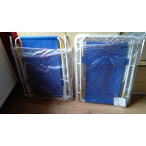 Nieuw in de verpakking 2 strand- ,campingstoelen