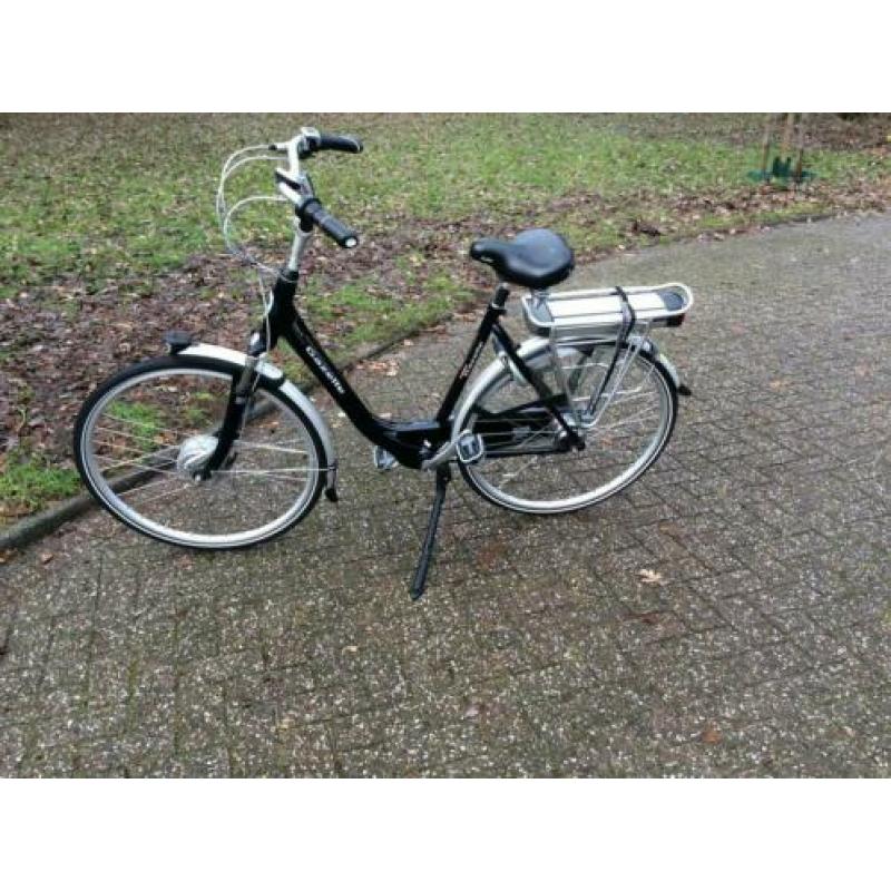 Nette gazelle Laguna elektrische fiets zilveren accu Ebike