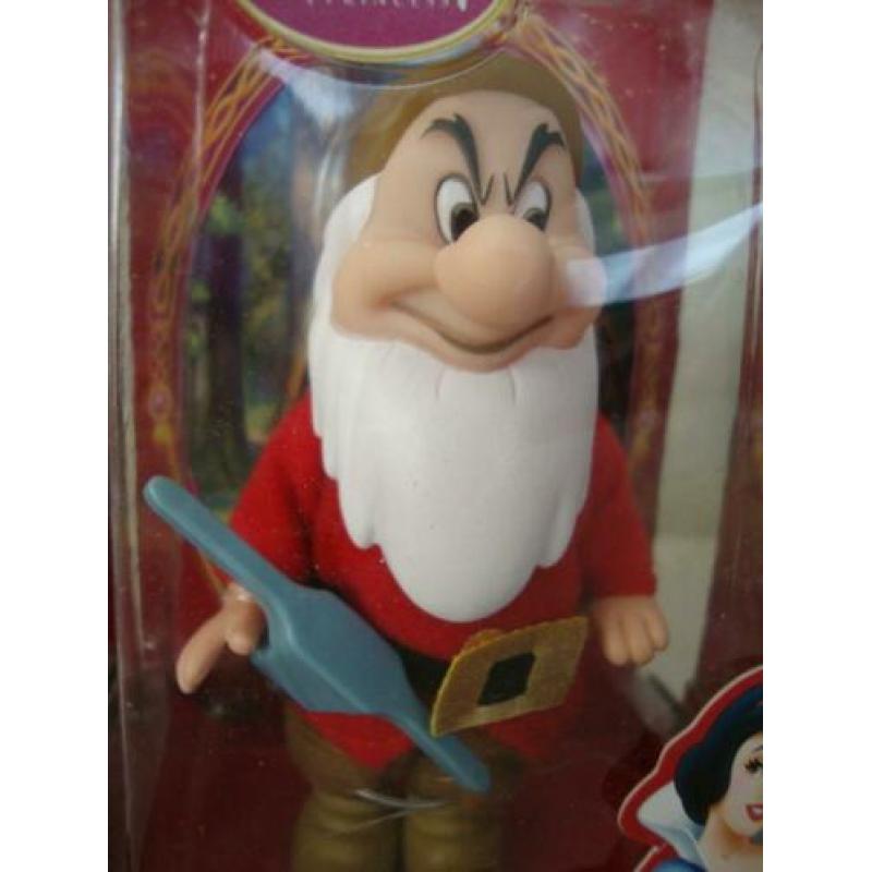 6 Walt disney dwergen uitg. door Simba in verpakking