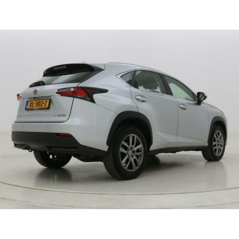 Lexus NX 300h AWD Business Line (bj 2016, automaat)
