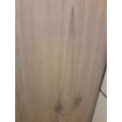 Laminaat gebruikt. 10.1/2 m2
